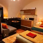 Guest house Tuson *