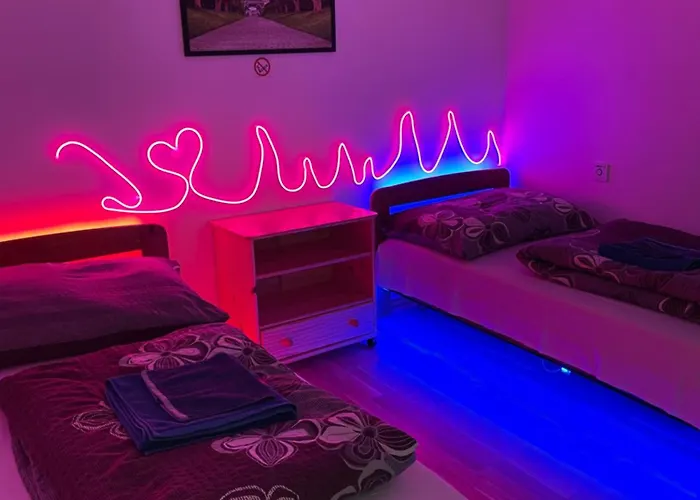 Tuson 招待所 Brozany nad Ohri